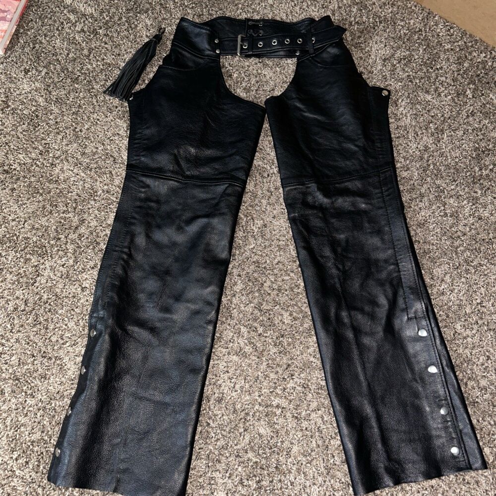 Milwaukee Leather Motorcycle Chaps Large 32.5" Inseam Black Biker Adjustable